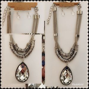 Silver and bling drop necklace and earring set